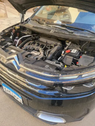 سيتروين C5 اير كروس 2020 أبيض مستعملة للبيع