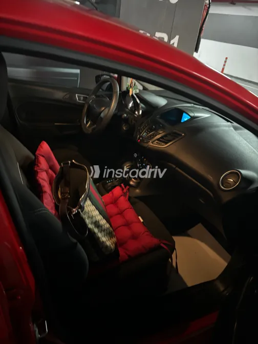 Ford Fiesta 2015 White Used for Sale - 3