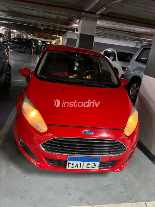 Ford Fiesta 2015 White Used for Sale - 5