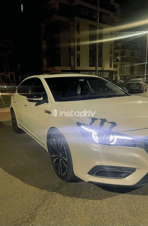 ام جى 6 2022 أبيض مستعملة للبيع - 1