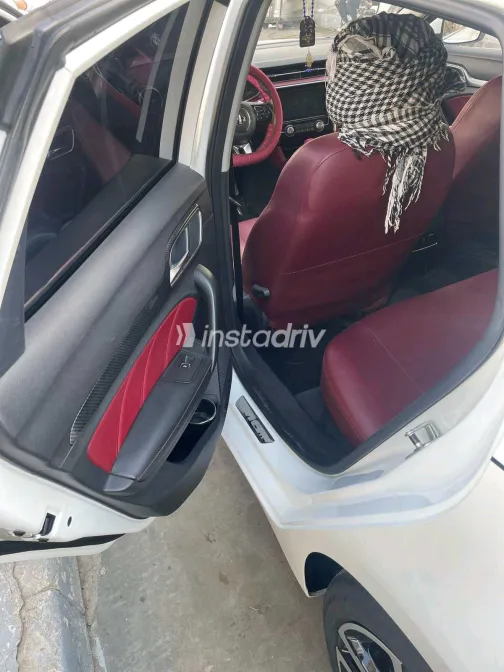 ام جى 6 2022 أبيض مستعملة للبيع - 3