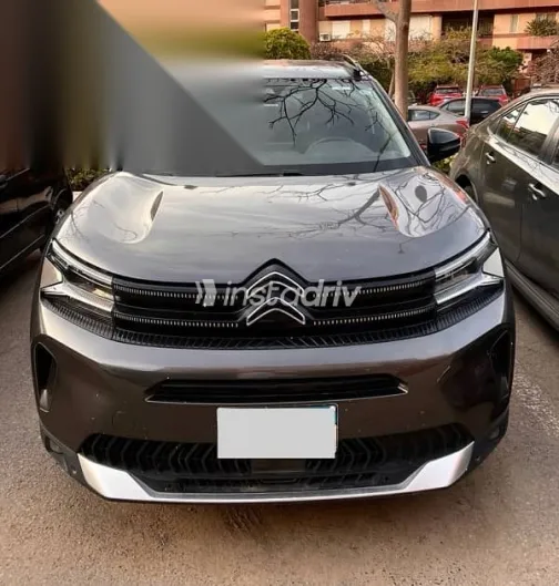 سيتروين C5 2023 رمادي مستعملة للبيع - 1