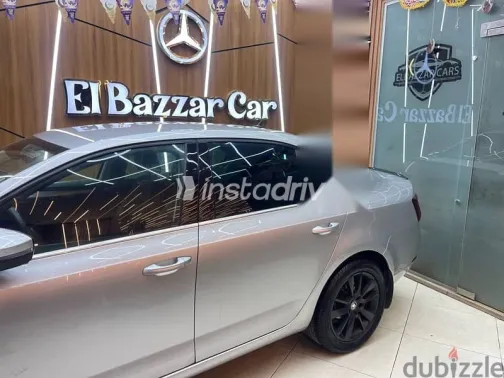 سكودا اوكتافيا 2020 فضي مستعملة للبيع - 6