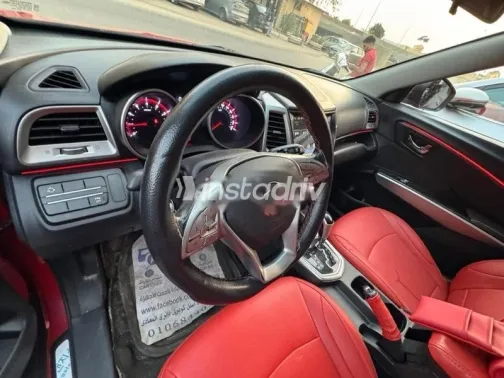 Ssang Yong Tivoli 2017 Red Used for Sale - 7