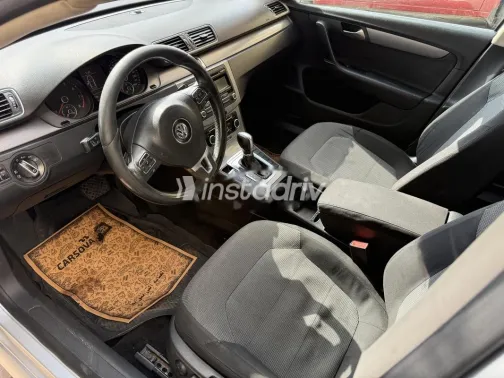 Volkswagen Passat 2014 Silver Used for Sale - 10