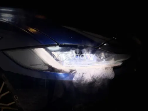 جاكوار XE 2020 أزرق غامق مستعملة للبيع - 2