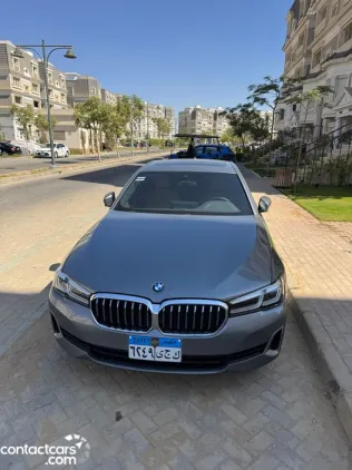 بي ام دبليو 520 2023 أبيض مستعملة للبيع