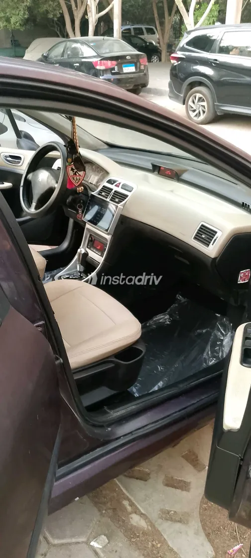 Peugeot 307 2007 White Used for Sale - 4