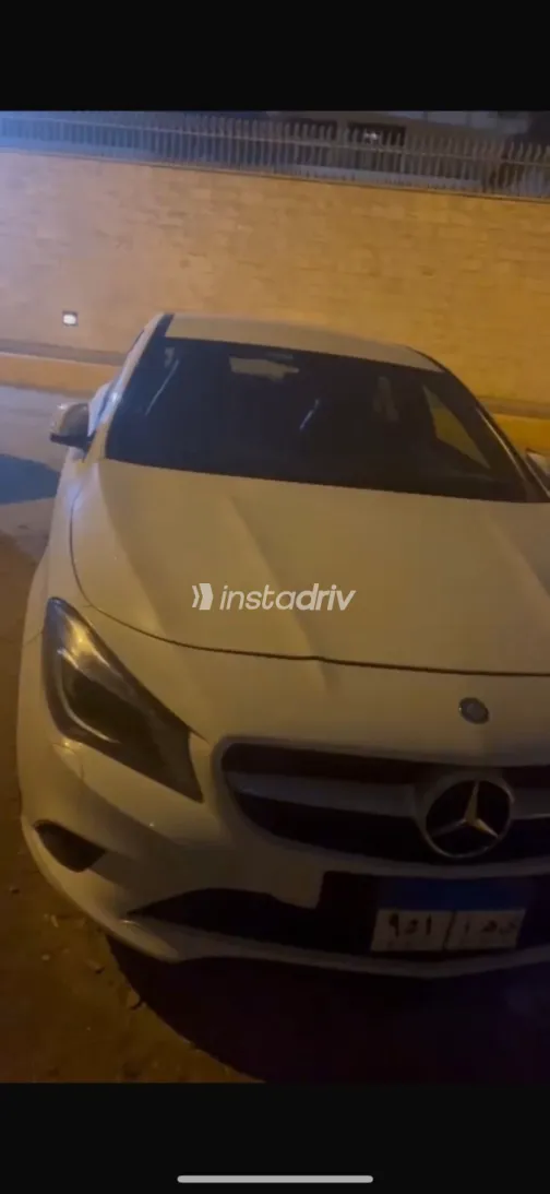 Mercedes CLA 180 2015 White Used for Sale - 1