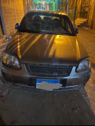 هيونداي فيرنا 2007 أبيض مستعملة للبيع