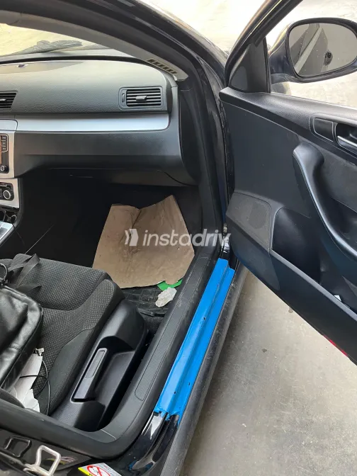 فولكس فاغن باسات 2011 أبيض مستعملة للبيع - 2