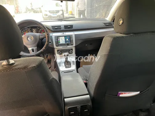 فولكس فاغن باسات 2011 أبيض مستعملة للبيع - 6