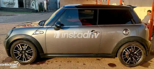 مينى كوبر 2010 أبيض مستعملة للبيع - 7