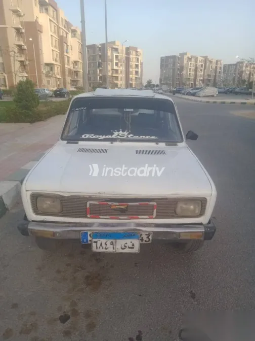 فيات 128 1979 أبيض مستعملة للبيع - 1