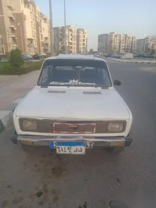 فيات 128 1979 أبيض مستعملة للبيع
