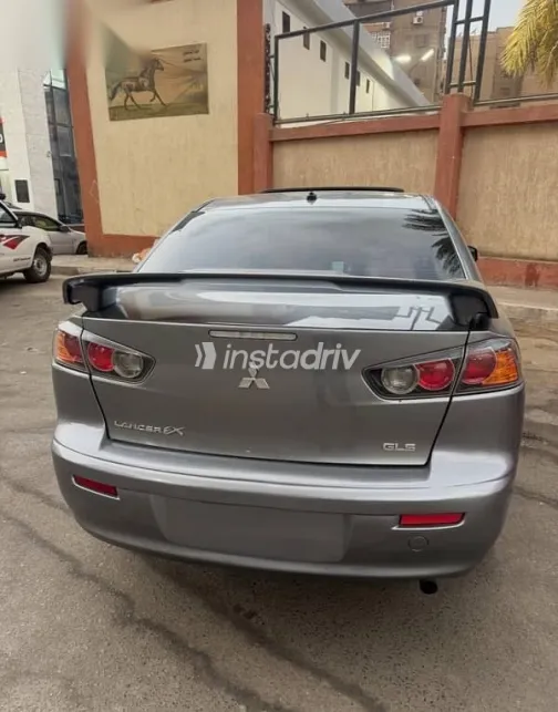 ميتسوبيشي لانسر 2016 رمادي مستعملة للبيع - 2