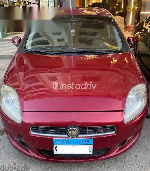 فيات برافو 2010 أحمر مستعملة للبيع - 1