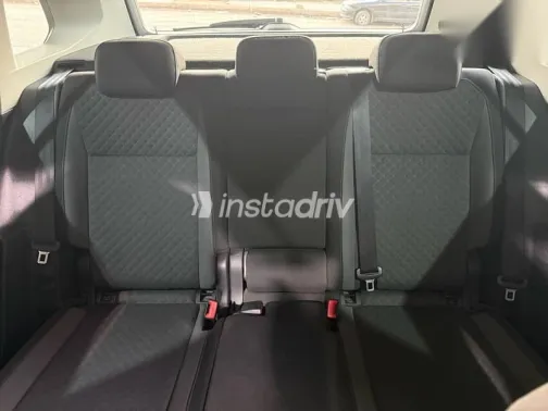 فولكس فاغن تيجون 2017 بني مستعملة للبيع - 10