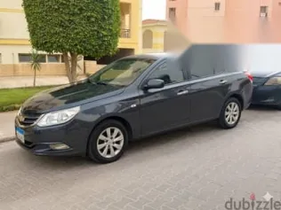 شيفروليه أوبترا 2017 أزرق غامق مستعملة للبيع