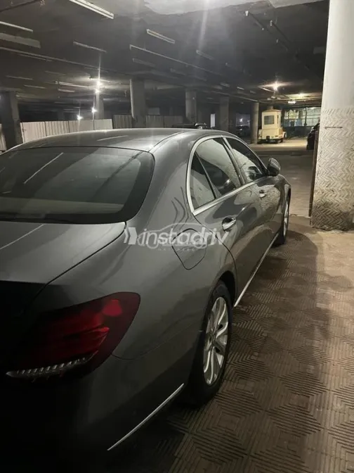 مرسيدس E 180 2017 أبيض مستعملة للبيع - 5