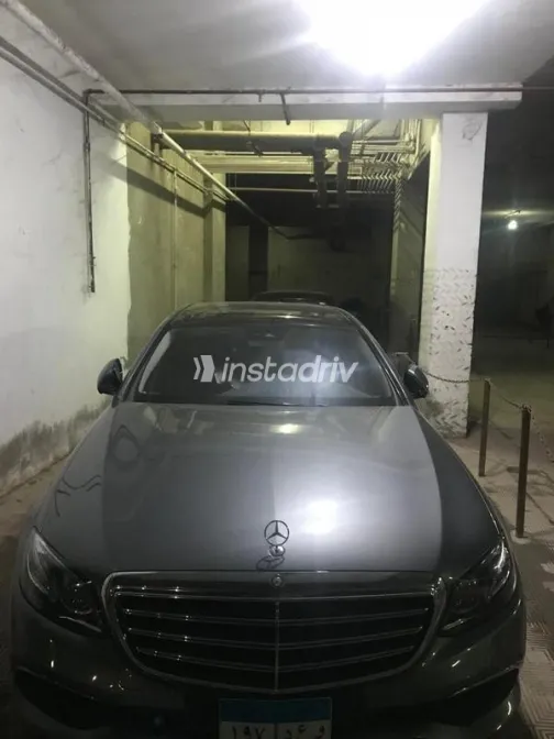 مرسيدس E 180 2017 أبيض مستعملة للبيع - 7