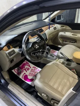 ميتسوبيشي لانسر بومة 2009 رمادي مستعملة للبيع