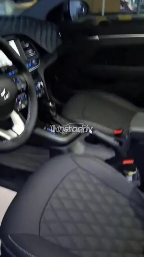 Hyundai Elantra AD 2025 Silver Used for Sale - 7