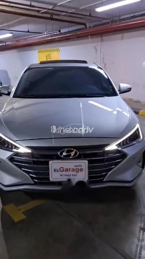 Hyundai Elantra AD 2025 Silver Used for Sale - 10