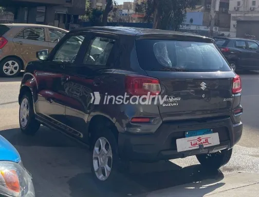 سوزوكى اسبريسو 2022 رمادي مستعملة للبيع - 3