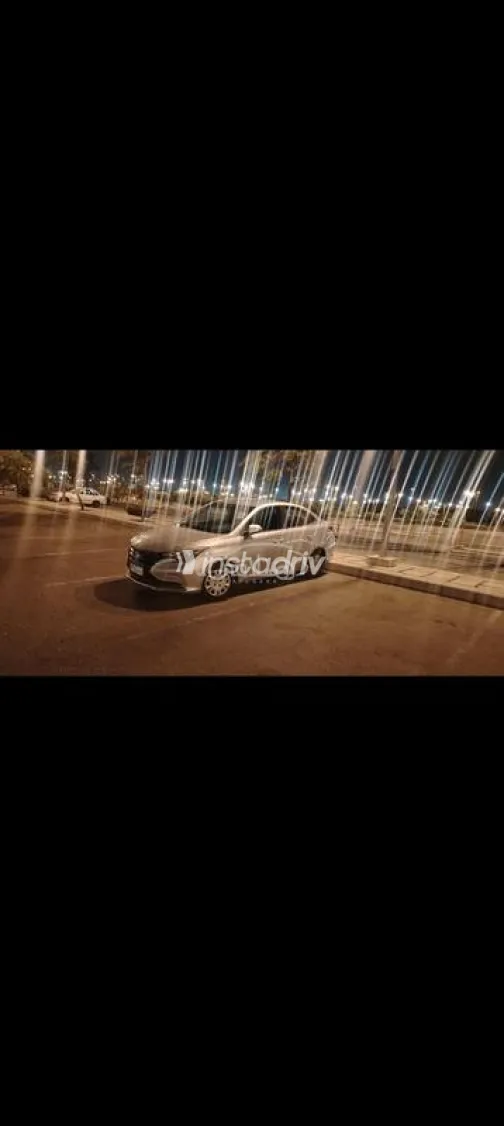 شانجان ألسفن 2022 أبيض مستعملة للبيع - 2