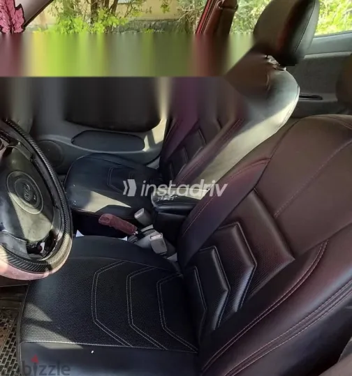 Kia Rio 2001 Red Used for Sale - 1