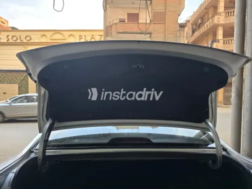 كيا فورتى 2011 أبيض مستعملة للبيع - 4