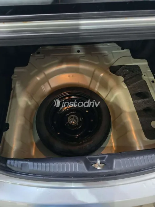 كيا فورتى 2011 أبيض مستعملة للبيع - 5