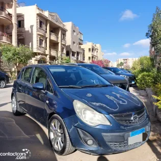 اوبل كورسا 2012 أبيض مستعملة للبيع