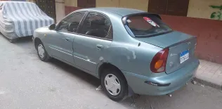 دايو لانوس 2 2007 أخضر مستعملة للبيع