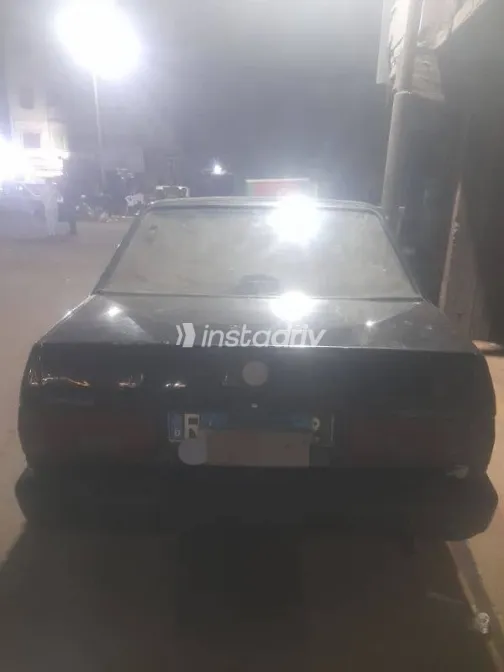 فيات شاهين 2009 أسود مستعملة للبيع - 2