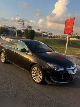 اوبل أنسيجنيا 2014 أسود مستعملة للبيع