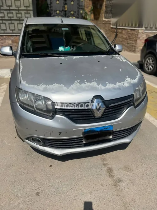 Renault Logan 2015 Silver Used for Sale - 4