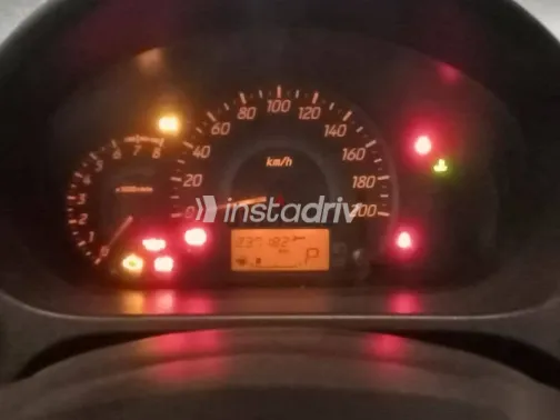 ميتسوبيشي اتراج 2015 فضي مستعملة للبيع - 9