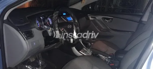 هيونداي إلنترا 2012 سماوي مستعملة للبيع - 4