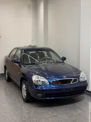 دايو نوبيرا 2004 أزرق غامق مستعملة للبيع