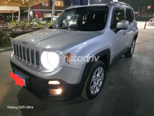Jeep Renegade 2017 White Used for Sale - 3