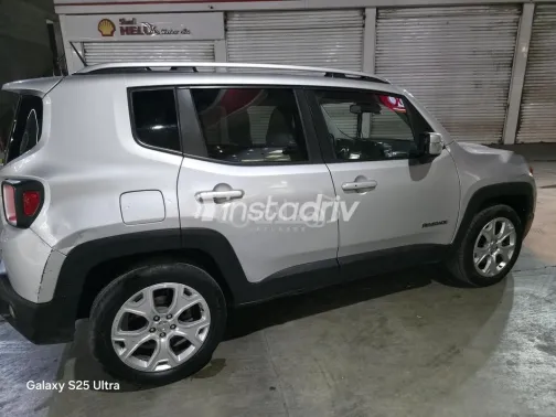 Jeep Renegade 2017 White Used for Sale - 6