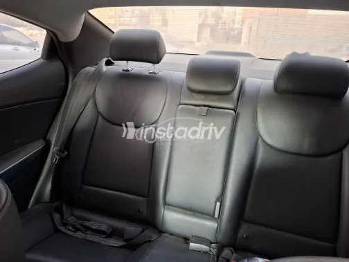 هيونداي افانتي 2012 أبيض مستعملة للبيع - 5