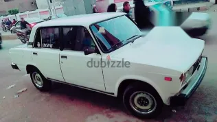 لادا 2105 1995 أبيض مستعملة للبيع