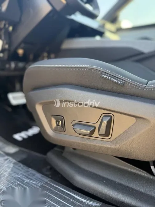 بيجو 3008 2026 أسود جديدة للبيع - 6