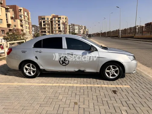 Geely Emgrand 7 2015 Silver Used for Sale - 1