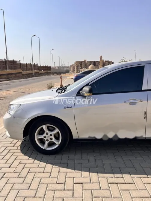 Geely Emgrand 7 2015 Silver Used for Sale - 7