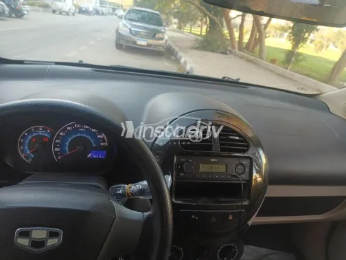 جيلي باندينو 2015 أحمر مستعملة للبيع - 4