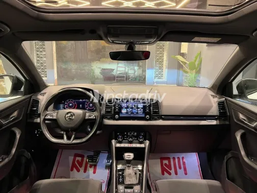 سكودا كاروك 2020 أبيض مستعملة للبيع - 2